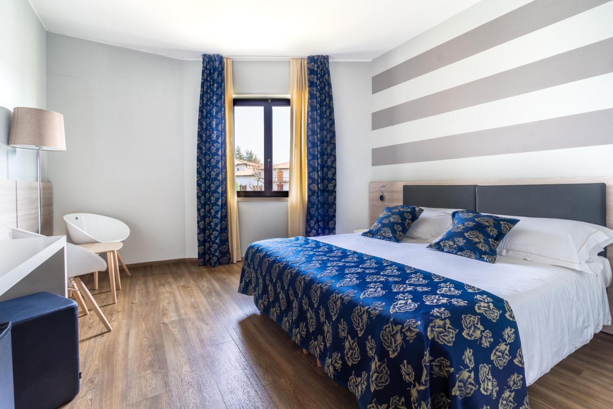 Hotel Ristorante Al Fiore Peschiera del Garda Luaran gambar