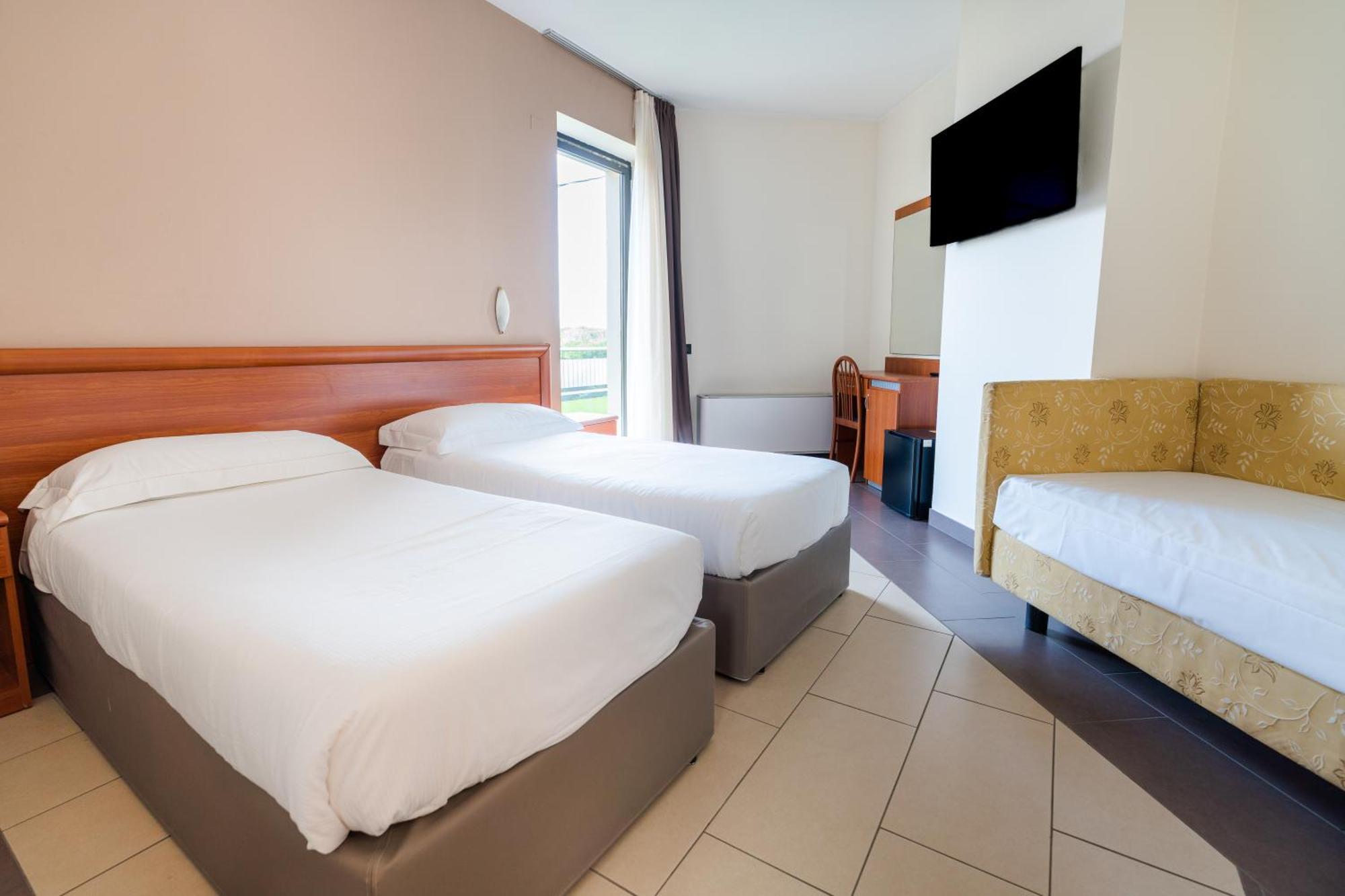 Hotel Ristorante Al Fiore Peschiera del Garda Luaran gambar